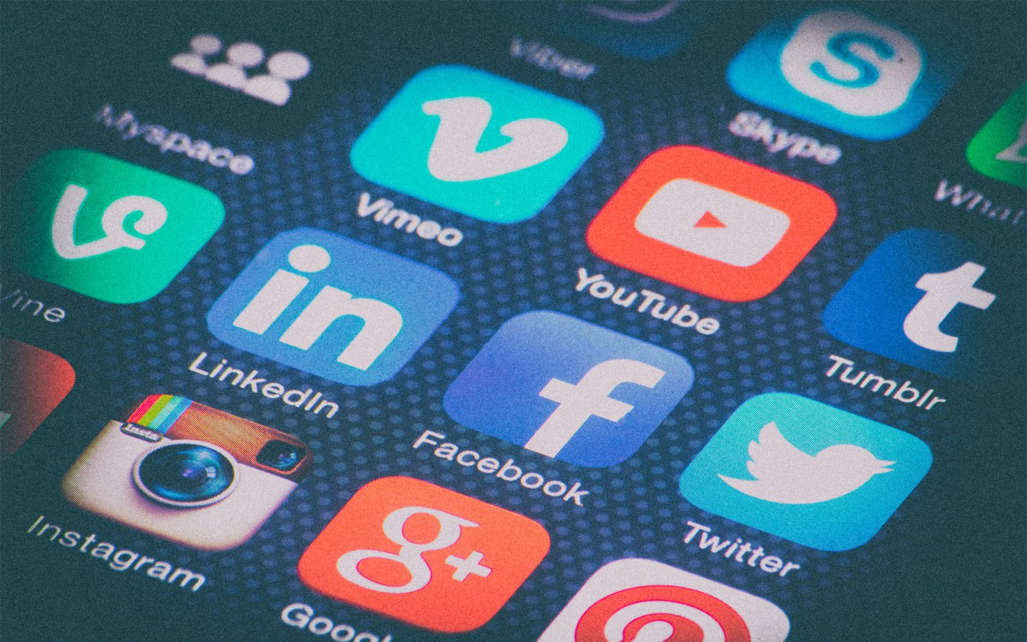 Health Apps, Social Diseases and Social Media