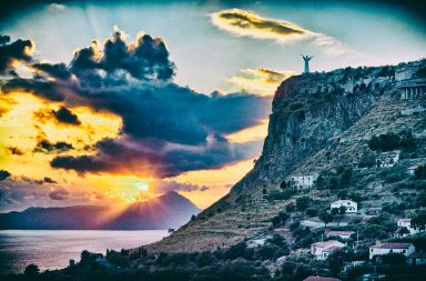 Heroes, meet in Maratea