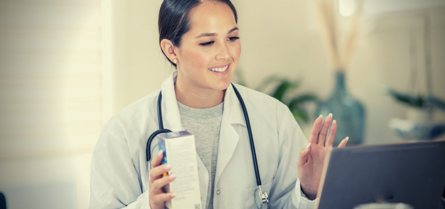 Laura Guerra racconta ConnAction, il progetto di Pfizer per incontrare i medici e parlare di Salute Digitale