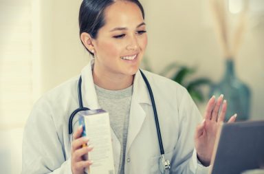 Laura Guerra racconta ConnAction, il progetto di Pfizer per incontrare i medici e parlare di Salute Digitale